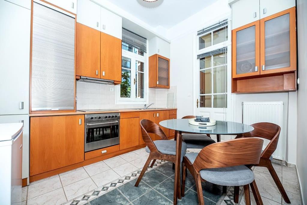 Roman Forum Apartment เทสซาโลนิกิ ภายนอก รูปภาพ